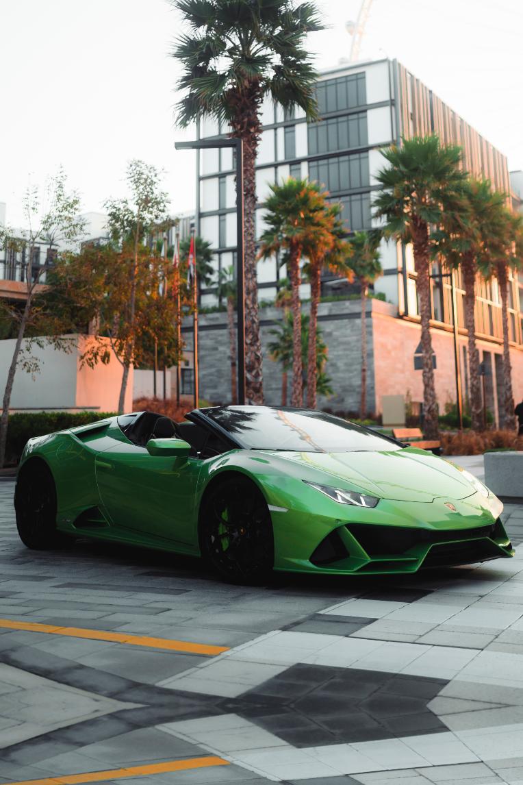 Rent Lamborghini Dubai|Huracan Evo Spyder (Grey)